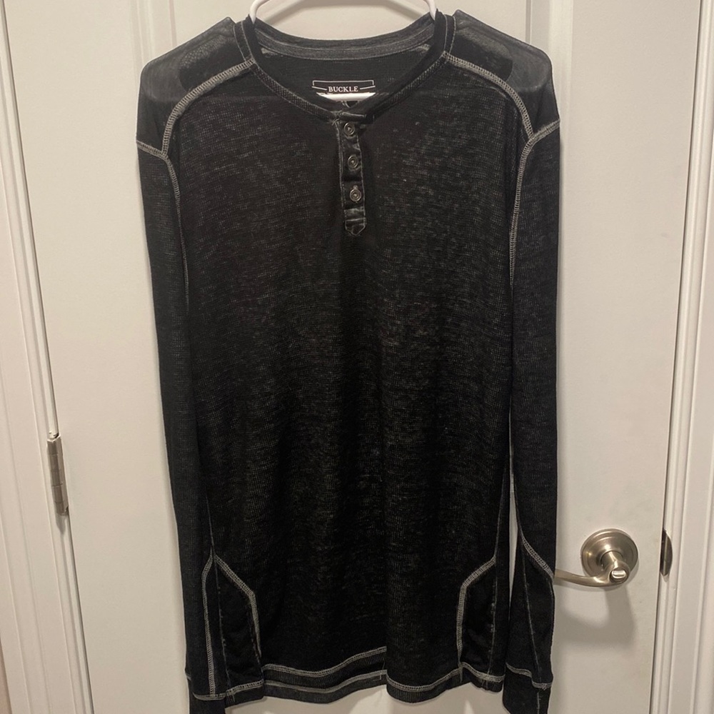 Buckle Black Long Sleeve tshirt